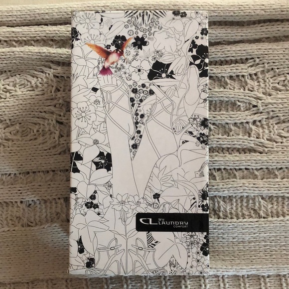 WOMEN'S CL BY LAUNDRY SOFTEST MULES New in Box Size 7.5 - Picture 3 of 5